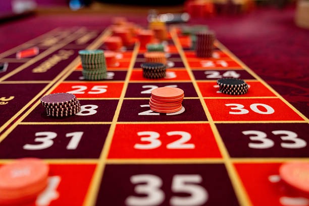 m11bet platform interface showing sportsbook, live dealer, and slots sections