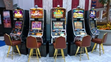 m11bet slot games display with Aviator, Sweet Bonanza, and Gates of Olympus