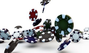 Dealer reveal phase during play Dealer cards and player hand on m11bet